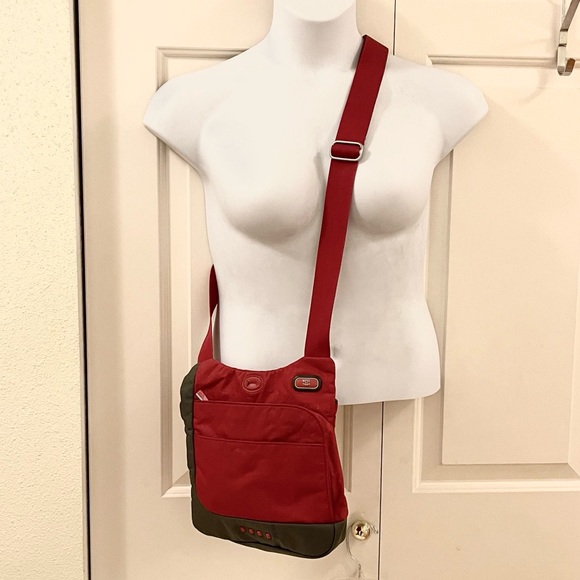 Tumi T tech McKenna nylon crossbody bag - Picture 1 of 15